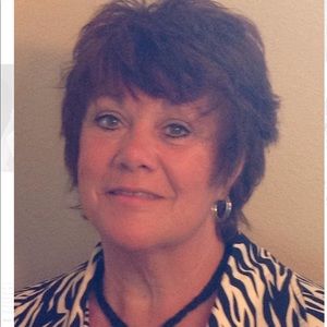 Meet your Posher, Myrna